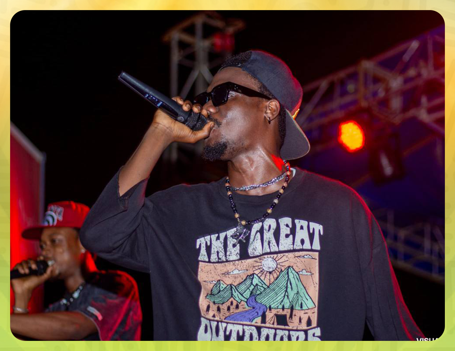 tus Billboard Mockup 2